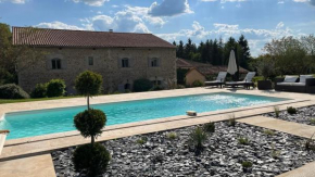  TENDANCE CAMPAGNE Chambre d'hôte et Gîte l'été  Марийак-Ле-Фран